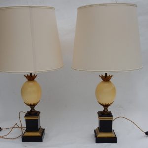 1950/70 Paire de Lampes en Marbre Noir et Oeuf d’Autruche Maison Jansen