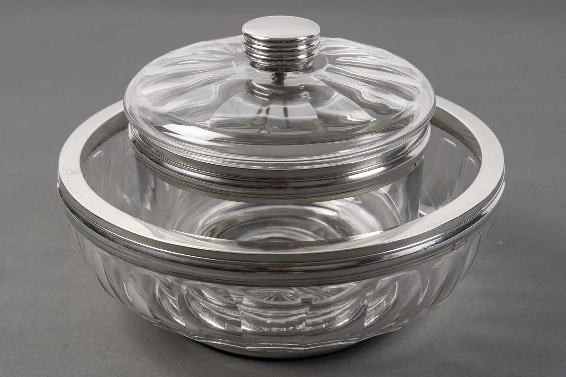 BACCARAT – BOL A CAVIAR EN CRISTAL TAILLE DEUX PIECES XXè ART DECO