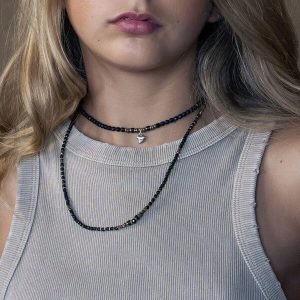 Bijou Zuri Noir Mat | Têtes Blondes