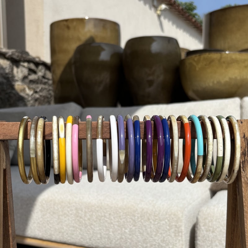 Bracelet Jonc Corne de Buffle Bicolore, Différents Coloris | Jolies Trouvailles