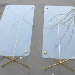 1950/70 Paire de Tables Basses en Bronze Doré Maison Baguès, Modèle bambou, Entretoise, Plateau Verre Vissé