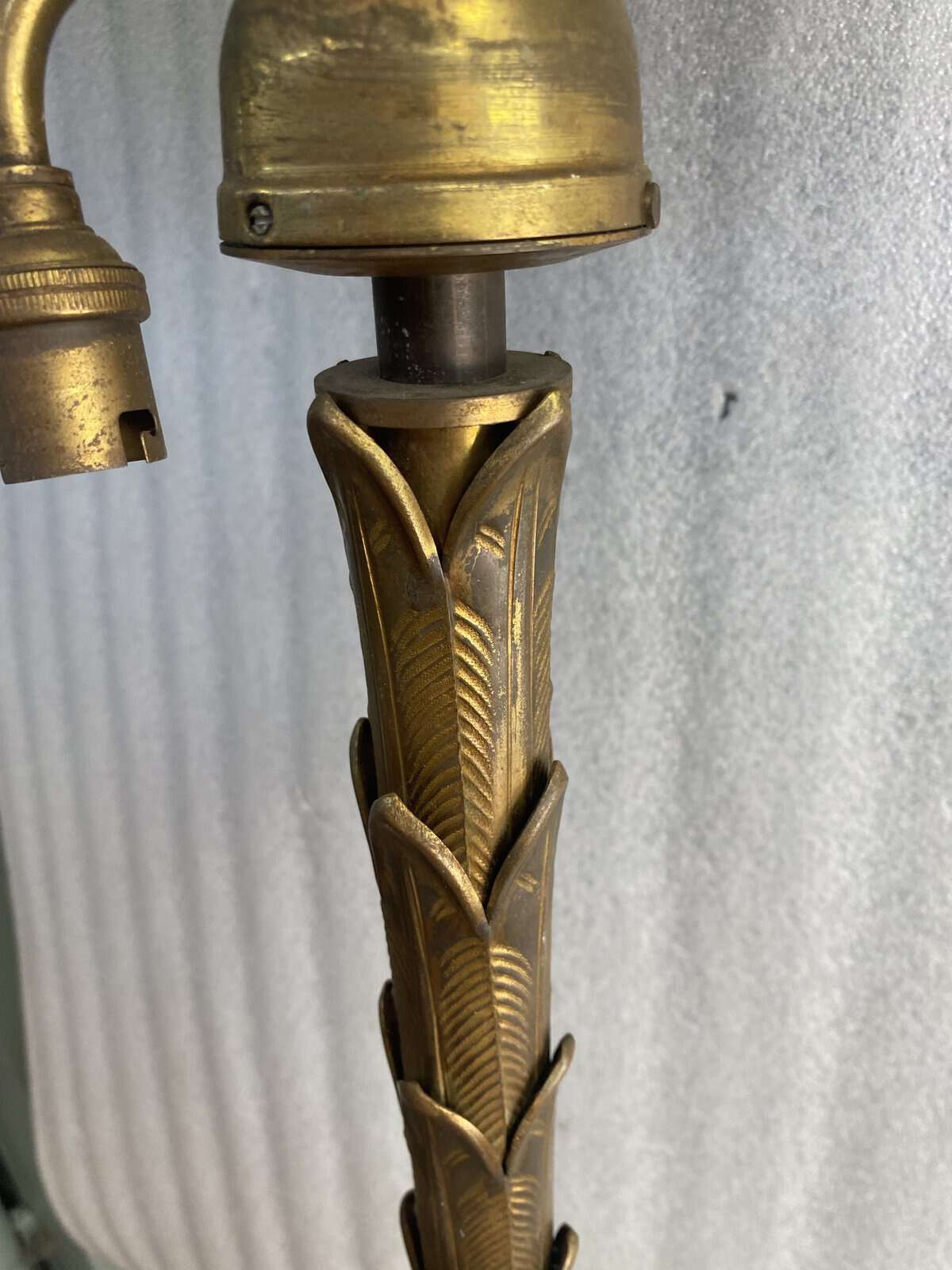 1970 Lampadaire en Bronze Doré Maison Baguès Modèle Palmier – Image 7